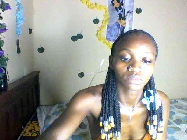 Luna-Noir webcam