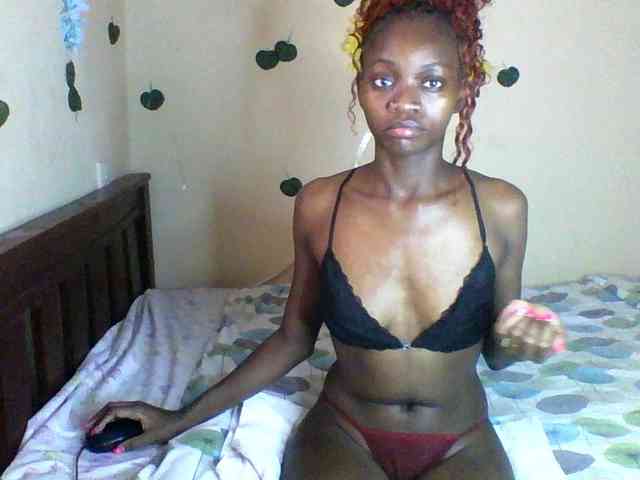 Luna-Noir webcam