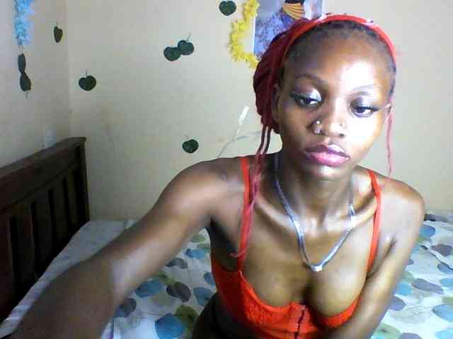 Luna-Noir webcam