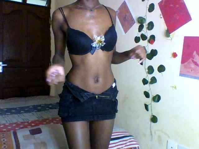 Luna-Noir webcam