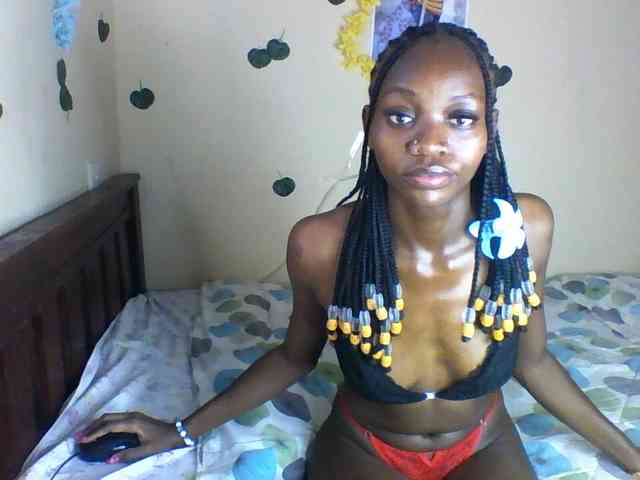 Luna-Noir webcam