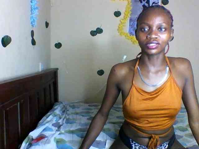 Luna-Noir webcam