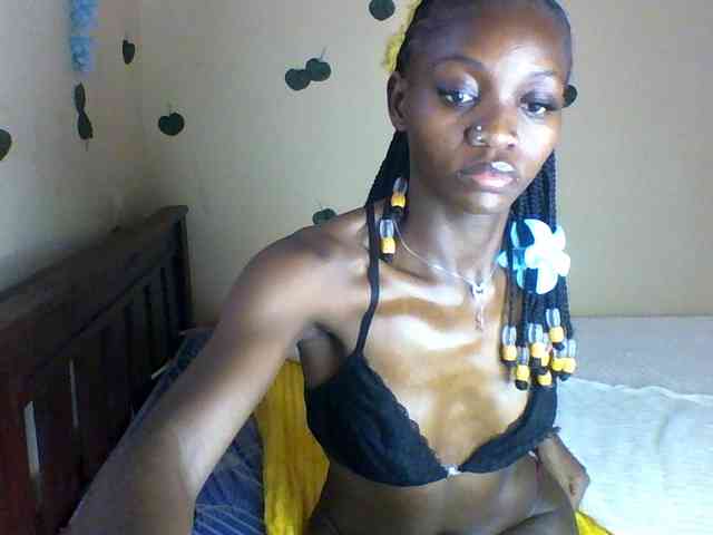 Luna-Noir webcam