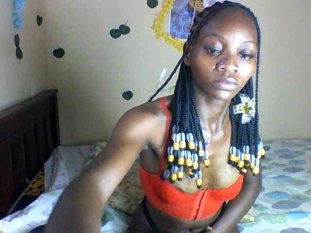 Luna-Noir webcam