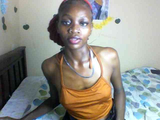 Luna-Noir webcam