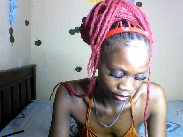 Luna-Noir webcam