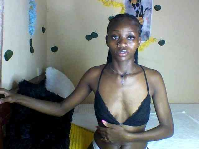 Luna-Noir webcam