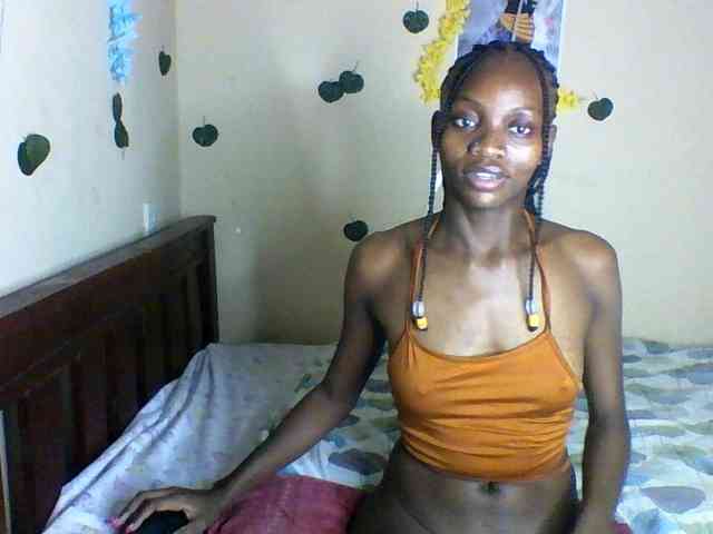 Luna-Noir webcam