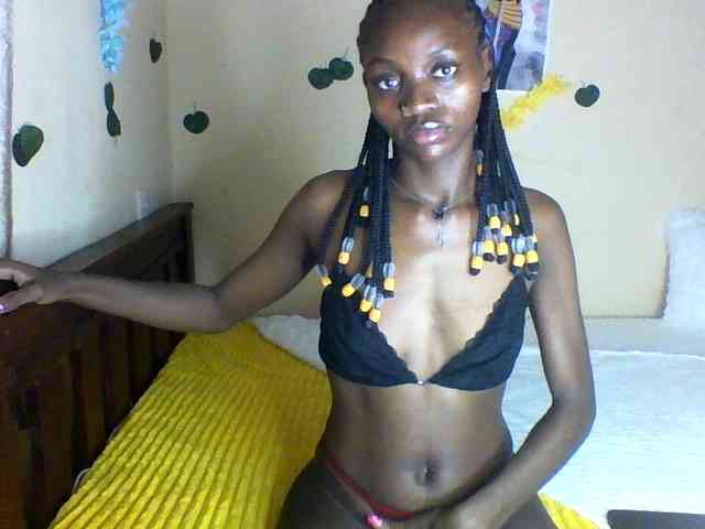 Luna-Noir webcam