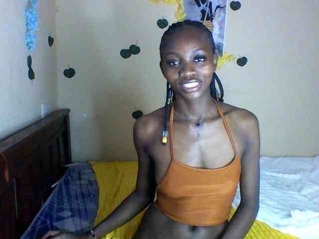 Luna-Noir webcam