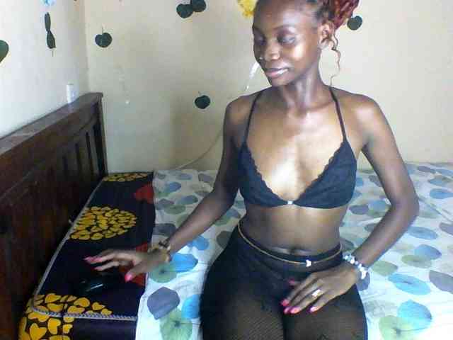 Luna-Noir webcam