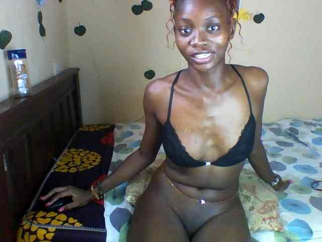 Luna-Noir webcam