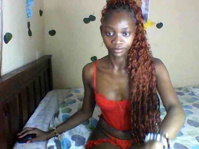 Luna-Noir webcam