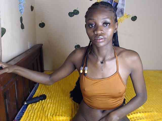 Luna-Noir webcam