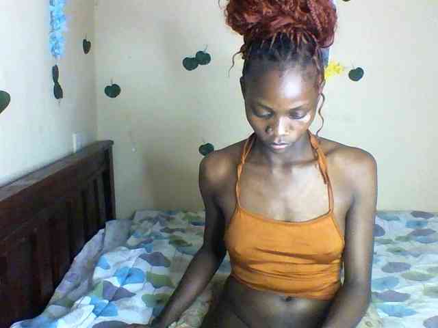 Luna-Noir webcam