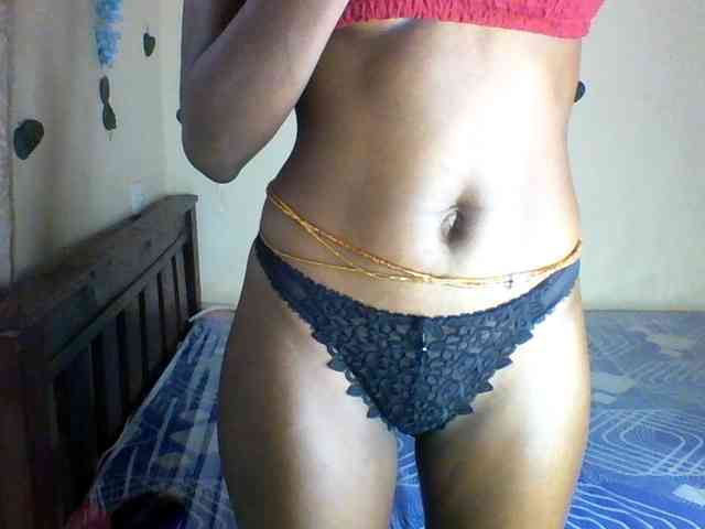 Luna-Noir webcam