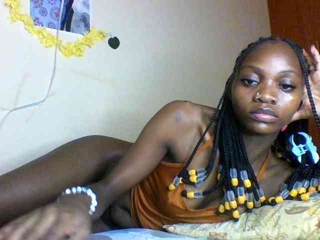 Luna-Noir webcam