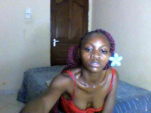 Luna-Noir webcam