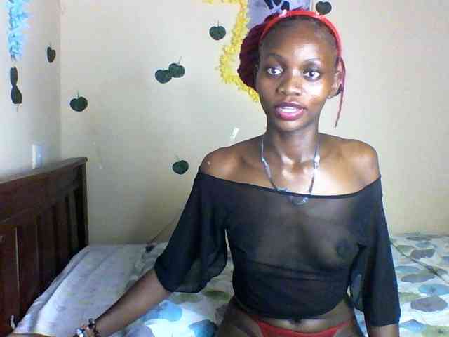 Luna-Noir webcam
