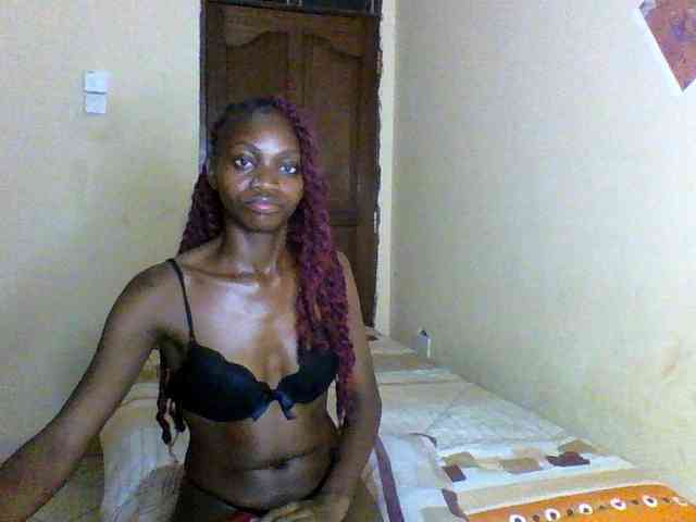 Luna-Noir webcam