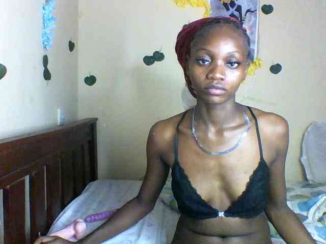 Luna-Noir webcam