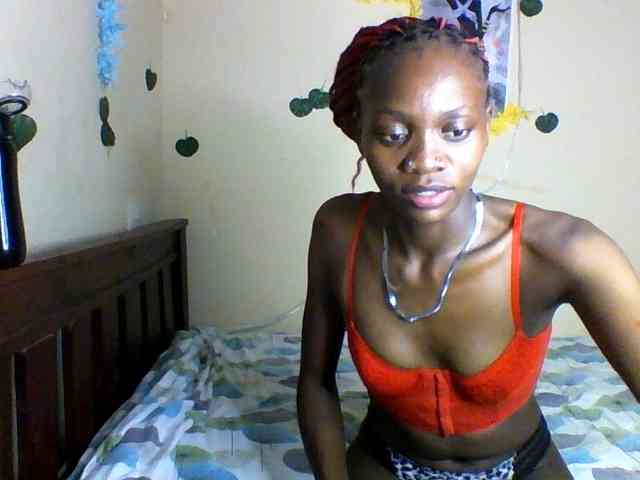 Luna-Noir webcam