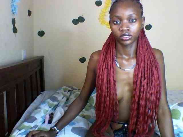 Luna-Noir webcam