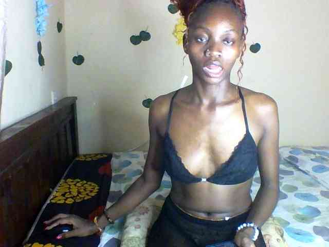 Luna-Noir webcam