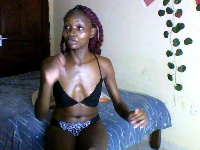 Luna-Noir webcam