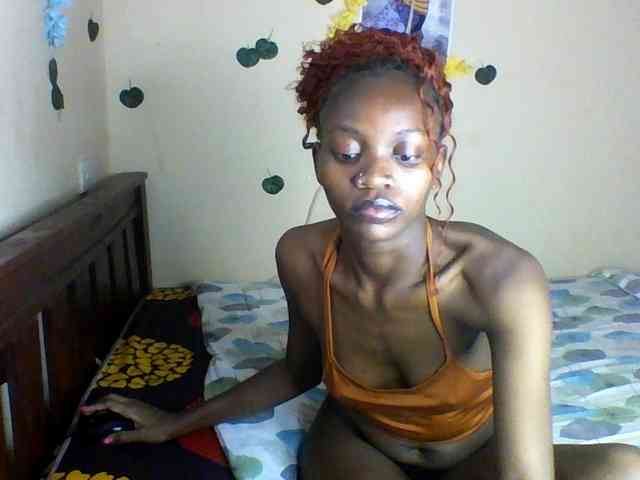 Luna-Noir webcam