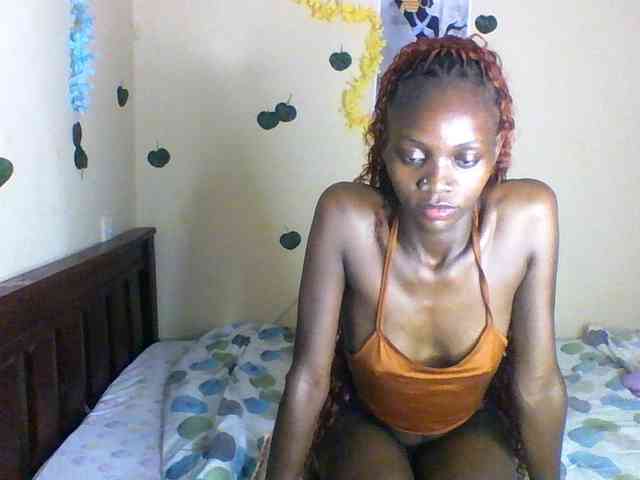 Luna-Noir webcam