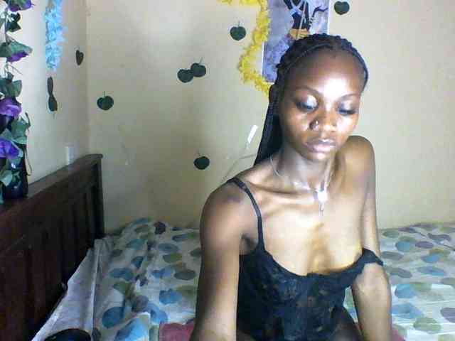 Luna-Noir webcam