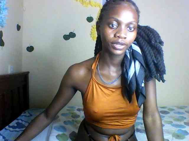 Luna-Noir webcam