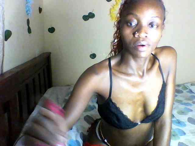 Luna-Noir webcam