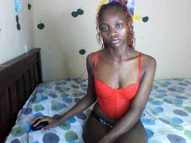 Luna-Noir webcam