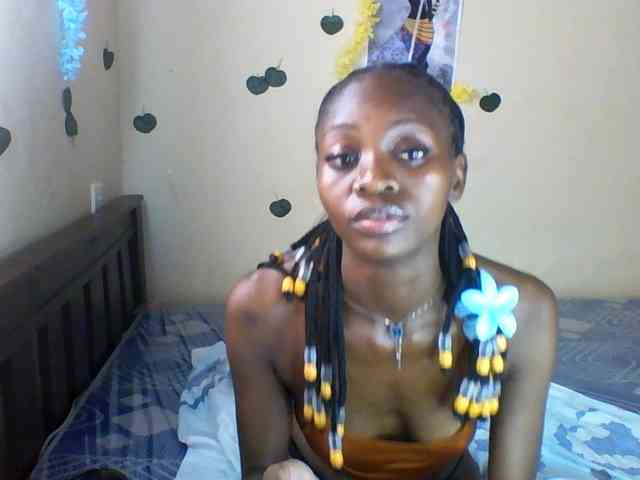 Luna-Noir webcam