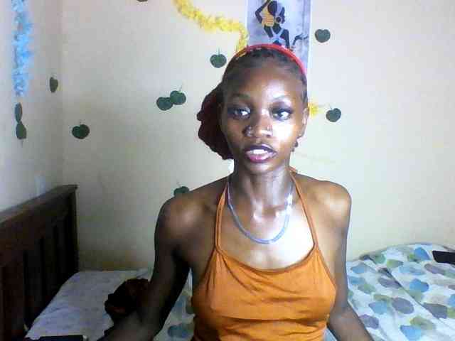 Luna-Noir webcam