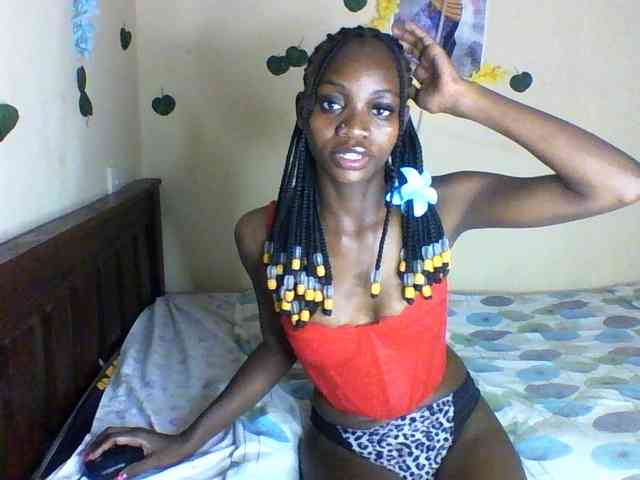 Luna-Noir webcam