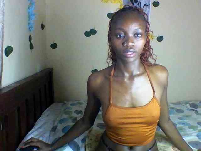 Luna-Noir webcam