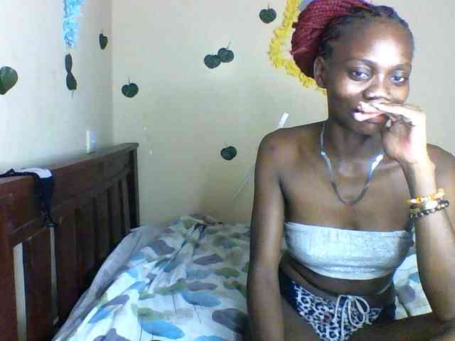 Luna-Noir webcam
