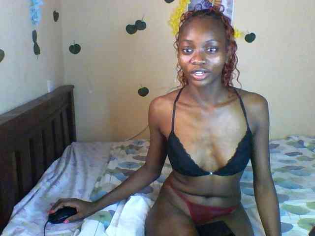 Luna-Noir webcam
