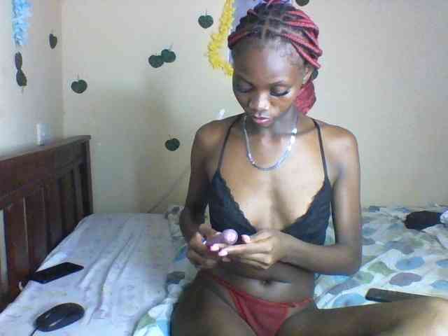 Luna-Noir webcam