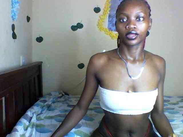 Luna-Noir webcam