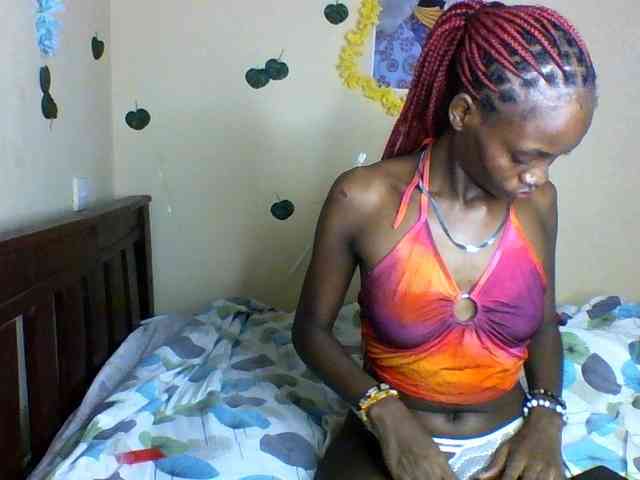 Luna-Noir webcam