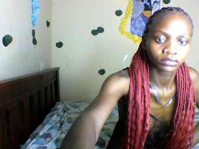 Luna-Noir webcam