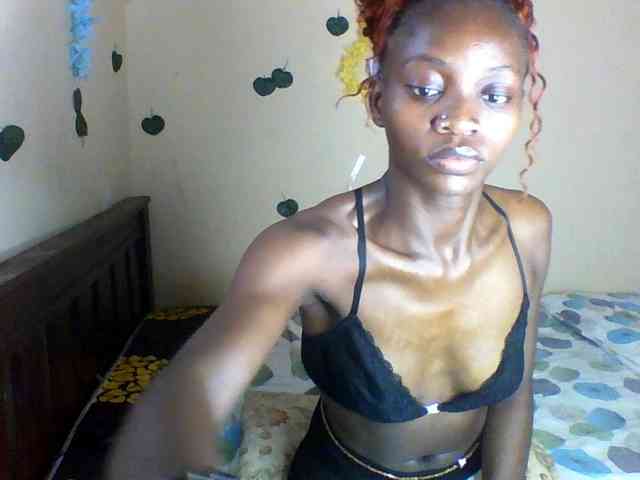 Luna-Noir webcam