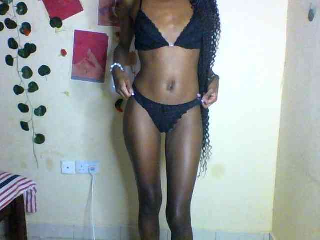 Luna-Noir webcam