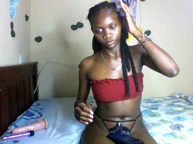 Luna-Noir webcam
