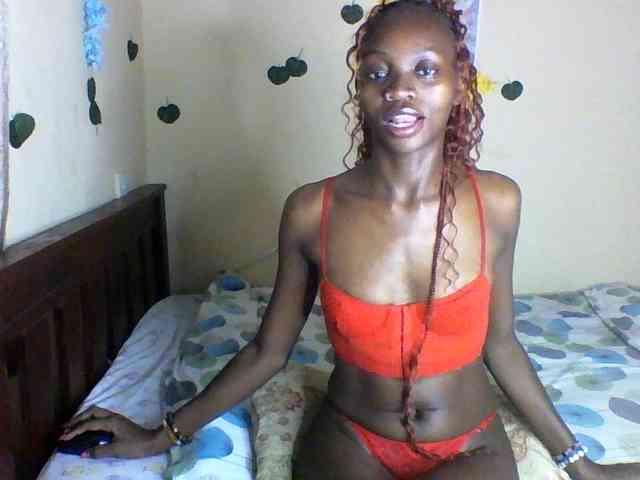 Luna-Noir webcam