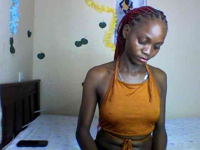 Luna-Noir webcam
